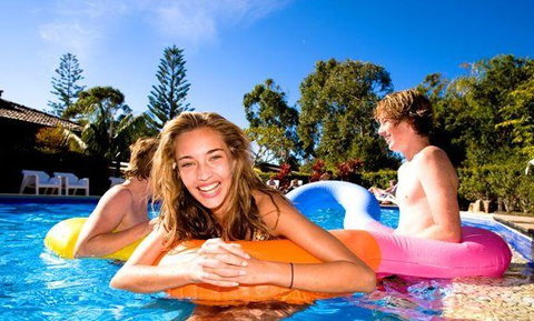 BIG4 Emerald Beach Holiday Park - Whitsundays Accommodation 5