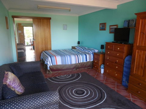 Ocean Dreaming Holiday Accommodation - Whitsundays Accommodation 4