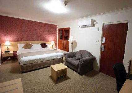 Comfort Inn Country Plaza Taree - Whitsundays Accommodation 4