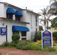Alabaster Motor Inn - Whitsundays Accommodation