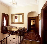 Mandelson's of Goulburn - Whitsundays Accommodation