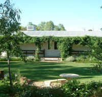 Wilga Park Cottage - Whitsundays Accommodation