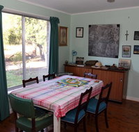 Ramsay Retro Farmstay - Whitsundays Accommodation