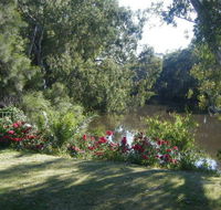 Bidgee Bankside Cottage - Whitsundays Accommodation