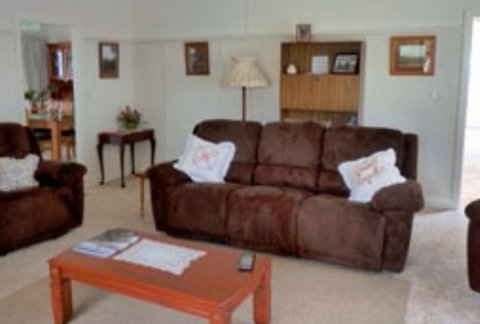 Brookmount Retreat - Whitsundays Accommodation 0