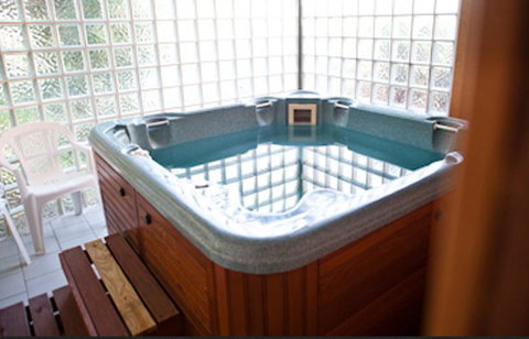 Belmore All-Suite Hotel - Whitsundays Accommodation 3