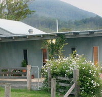 Barrington Village Retreat Bed and Breakfast - Whitsundays Accommodation