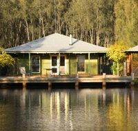 Billabong Moon - Whitsundays Accommodation