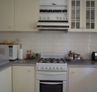 Chimney Cottage - Whitsundays Accommodation