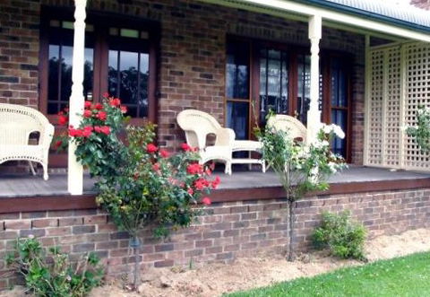 Appin Homestay B And B - Whitsundays Accommodation 1