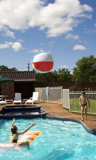 Acacia Motor Lodge - Whitsundays Accommodation 0