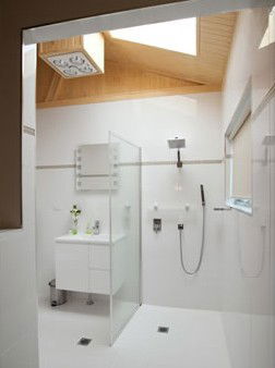 A Colourcity Apartments - Whitsundays Accommodation 2