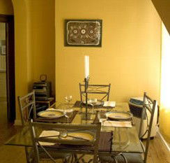 A Colourcity Apartments - Whitsundays Accommodation 4