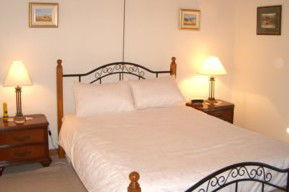 Banderra B And B Farmstay - Whitsundays Accommodation 4