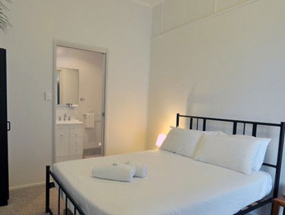 Alexandra Apartments - Whitsundays Accommodation 2
