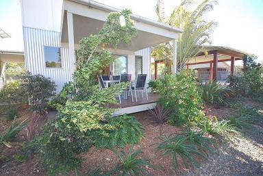 Woodgate Beach Houses - Whitsundays Accommodation 0
