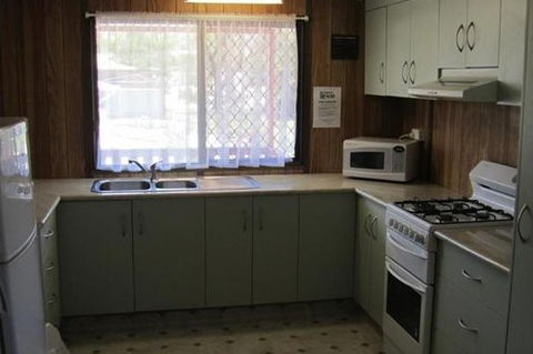 BIG4 Capricorn Palms Holiday Village - Whitsundays Accommodation 2