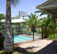 Banjos Overnight  Holiday Units - Whitsundays Accommodation
