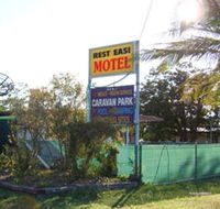 Rest Easi Motel - Whitsundays Accommodation