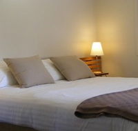 Mallow Cottage - Whitsundays Accommodation