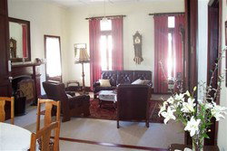 Guy House Bed And Breakfast - Whitsundays Accommodation 1