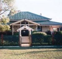 Grafton Rose Bed and Breakfast - Whitsundays Accommodation