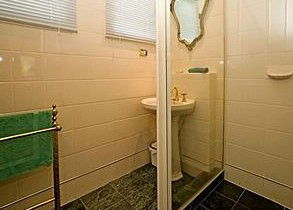 Baggs Of Canungra Bed And Breakfast - Whitsundays Accommodation 4