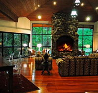 Escarpment Retreat and Day Spa - Whitsundays Accommodation