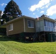 Mountain Escape - Holiday Home - Whitsundays Accommodation