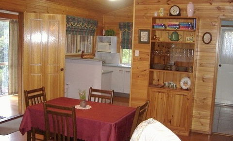 Warrina - Holiday Home - Whitsundays Accommodation 0