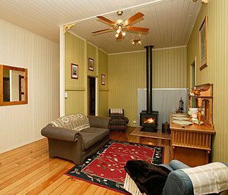 Bunyip Springs Farmstay - Whitsundays Accommodation 0