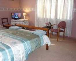 Harristown Guest Rooms - Whitsundays Accommodation 2