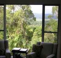Ninderry House Bed and Breakfast