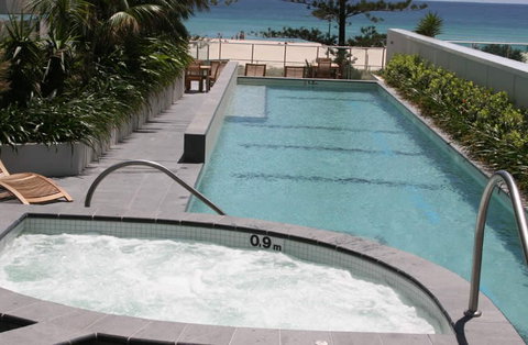 Reflection Tower Two - Whitsundays Accommodation 5