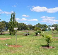 Yarraman Caravan Park - Whitsundays Accommodation