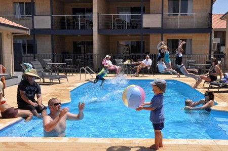 Pinnacles Edge Resort - Whitsundays Accommodation 2