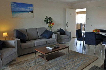 Pinnacles Edge Resort - Whitsundays Accommodation 4
