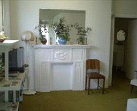Champis & Cheese Cottage - Whitsundays Accommodation 0