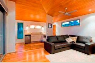 Seaview Farm - Whitsundays Accommodation 1
