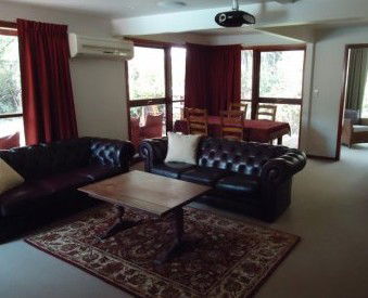 Fairy Wren Lodge Bed & Breakfast - Whitsundays Accommodation 2