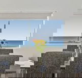 Sunshine Towers - Whitsundays Accommodation