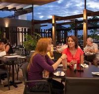 Browns Plains Hotel - Whitsundays Accommodation