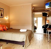 Discovery Cairns - Whitsundays Accommodation