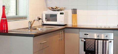 Apartments Of South Yarra - Whitsundays Accommodation 2