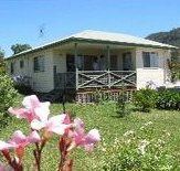 Big Bell Farm - Whitsundays Accommodation