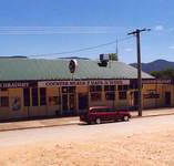 CORRYONG HOTEL/MOTEL - Whitsundays Accommodation