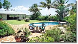 Camelot Motel - Whitsundays Accommodation 0