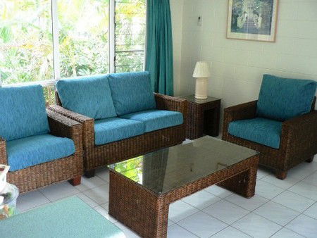 At The Mango Tree Holiday Apartments - Whitsundays Accommodation 1