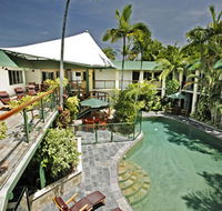 Bay Village Tropical Retreat Cairns - Whitsundays Accommodation