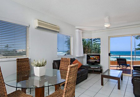 Coolum Baywatch Resort - Whitsundays Accommodation 1